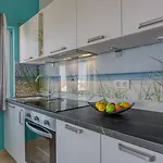Apartman Amare *