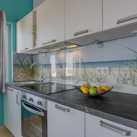 Apartament Amare *