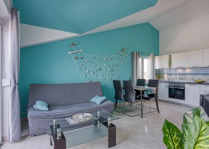 아파트 Amare 포레치